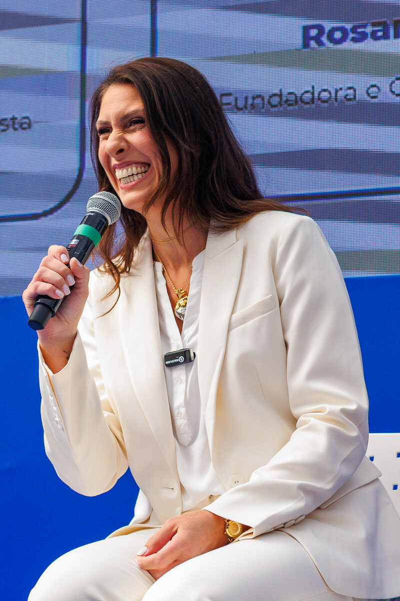 Laís Gulin — Smart City Expo Curitiba 2025 — painel “Mulheres que inovam e transformam”